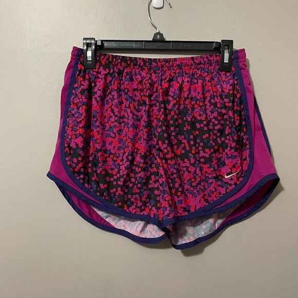 Dri-fit Nike shorts - Picture 1 of 5